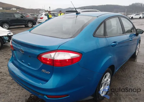 2015 Ford Fiesta Se z USA, uszkodzony, nr VIN 3FADP4BJ1FM171474